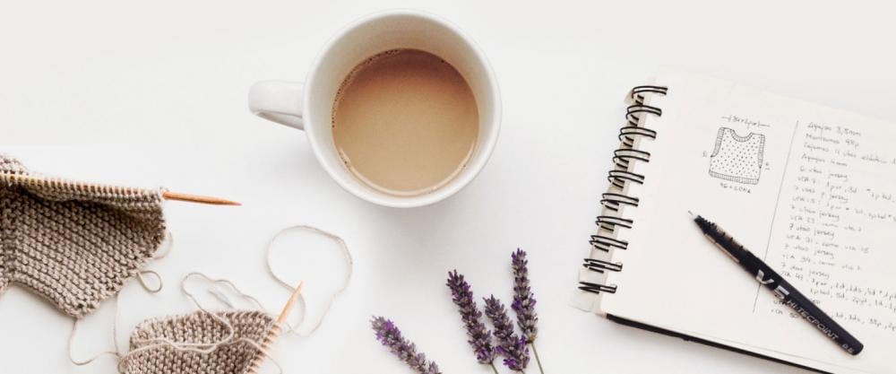 Café e notebook
